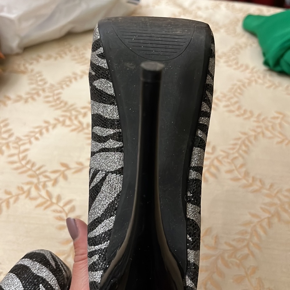 2for1 Zebra Sparkly Print Black/Silver Stilettos … - image 4